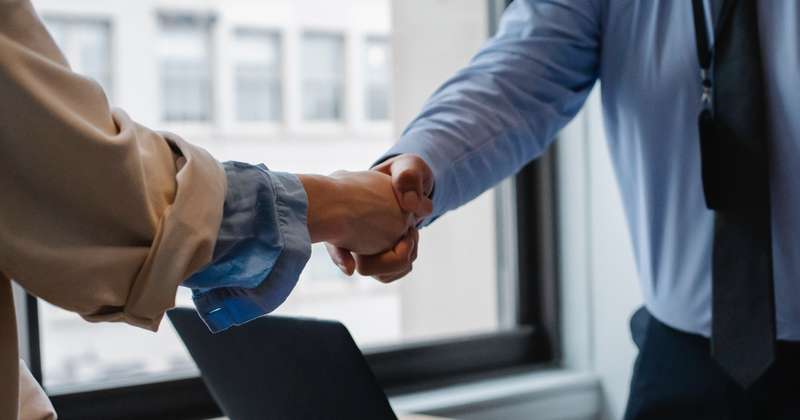 Por qué contratarnos Por qué contratarnos